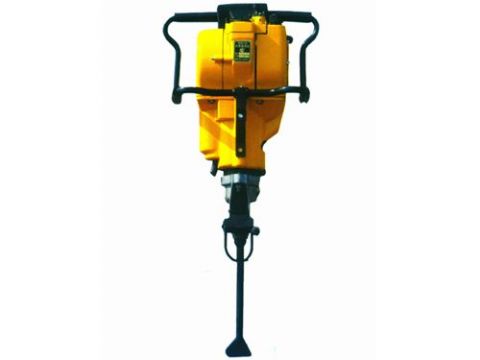 點擊查看詳細信息<br>標題：DGN21型內燃搗固機 閱讀次數(shù)：2364