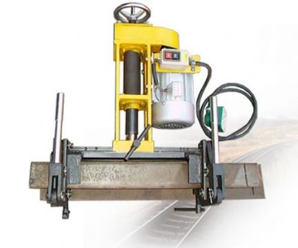 點擊查看詳細信息<br>標題：三相電動鋼軌鉆孔機 閱讀次數(shù)：2511