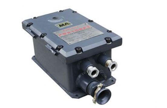 點(diǎn)擊查看詳細(xì)信息<br>標(biāo)題：礦用150W隔爆電源箱 閱讀次數(shù)：2166