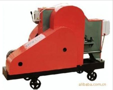 點擊查看詳細信息<br>標題：180型槽鋼切斷機 閱讀次數：1982