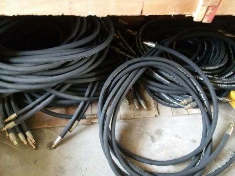 點(diǎn)擊查看詳細(xì)信息<br>標(biāo)題：膠管高壓膠管 直徑19 直徑25  15898635797 閱讀次數(shù)：2166