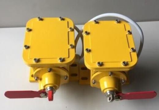 點(diǎn)擊查看詳細(xì)信息<br>標(biāo)題：江蘇GVY-2K縱向撕裂保護(hù)裝置 閱讀次數(shù)：2307