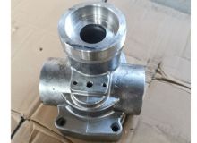 點(diǎn)擊查看詳細(xì)信息<br>標(biāo)題：傳動(dòng)箱體 閱讀次數(shù)：1925