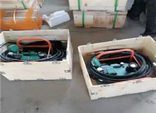 點(diǎn)擊查看詳細(xì)信息<br>標(biāo)題：MQ22-300-63氣動(dòng)錨索張拉機(jī)具 閱讀次數(shù)：2399