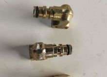 點擊查看詳細(xì)信息<br>標(biāo)題：直角旋轉(zhuǎn)氣接頭 閱讀次數(shù)：2055